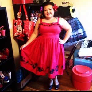 || Pinup Couture || Bella Donna Dress